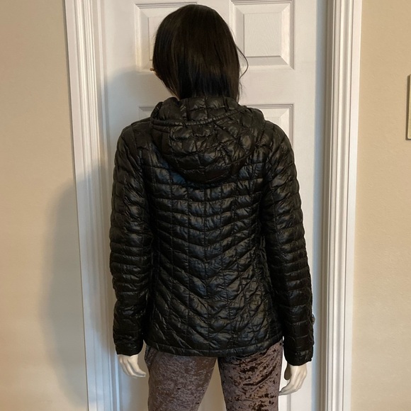 The NorthFace - Picture 7 of 12